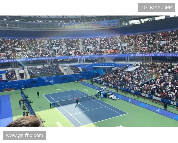 武汉网球队与南京网球队赛后复盘团队协作的成功与不足分析