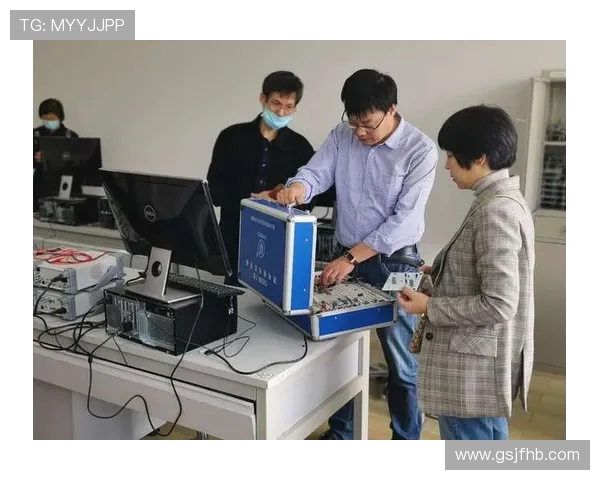 专访周伟:揭示足球领域成功的秘诀与经验分享 专访周伟:揭示足球领域成功的秘诀与经验分享